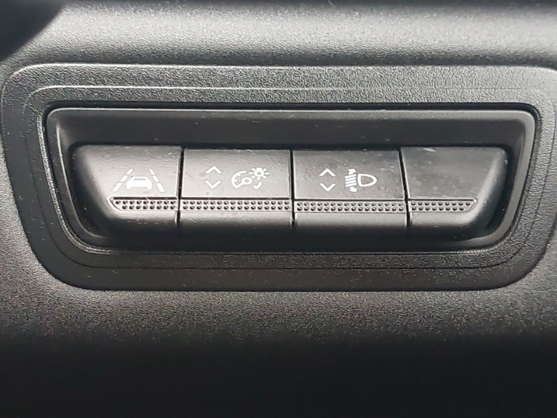 Used Renault Captur 2022 for sale - 77921807: Photo 18