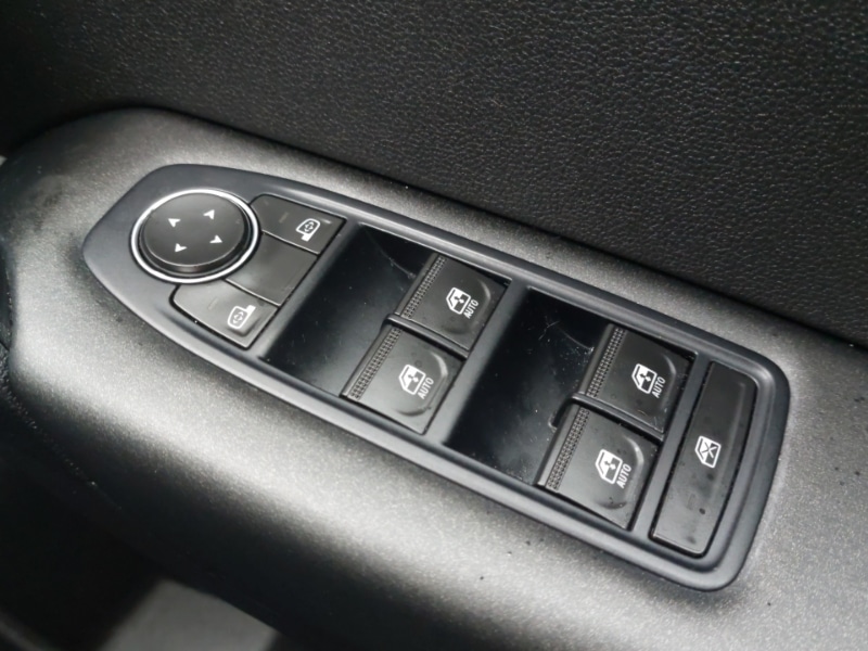 Used Renault Captur 2022 for sale - 77921807: Photo 19