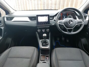 Used Renault Captur 2022 for sale - 77921807: Photo