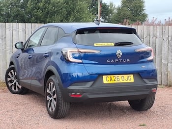 Used Renault Captur 2026 for sale - 79666120: Photo