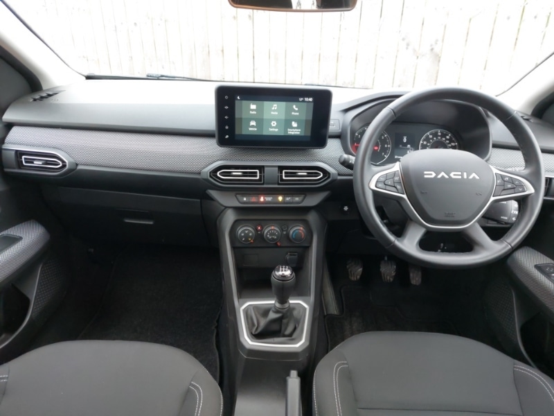 Used Dacia Sandero 2023 for sale - 76518839: Photo 2