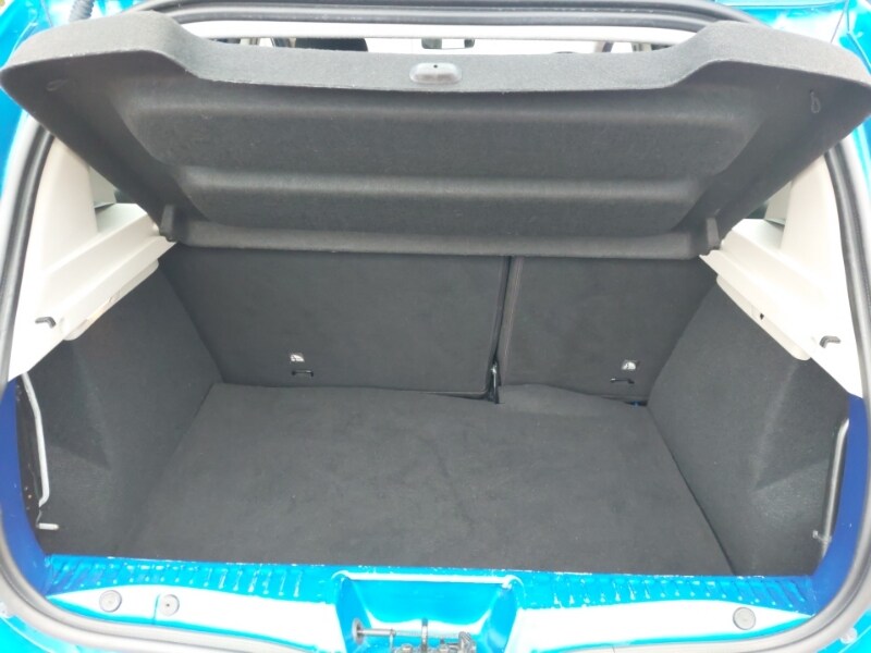 Used Dacia Sandero Stepway 2019 for sale - 77656863: Photo 8