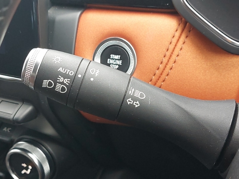 Used Renault Captur 2020 for sale - 76301891: Photo 13