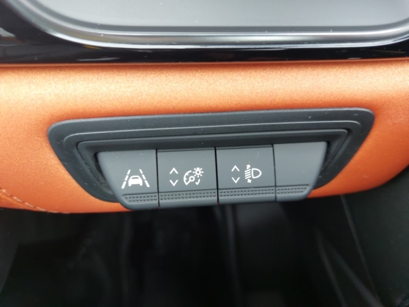 Used Renault Captur 2020 for sale - 76301891: Photo 19