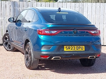 Used Renault Arkana 2023 for sale - 78225378: Photo