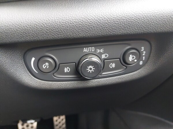 Used Vauxhall Insignia 2019 for sale - 76238102: Photo 17