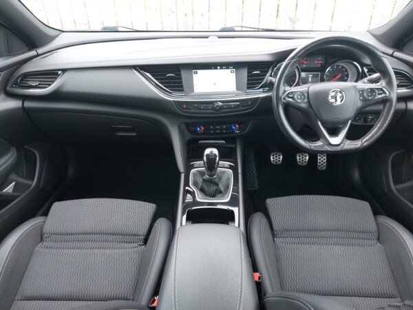 Used Vauxhall Insignia 2019 for sale - 76238102: Photo 2