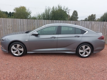 Used Vauxhall Insignia 2019 for sale - 76238102: Photo 4