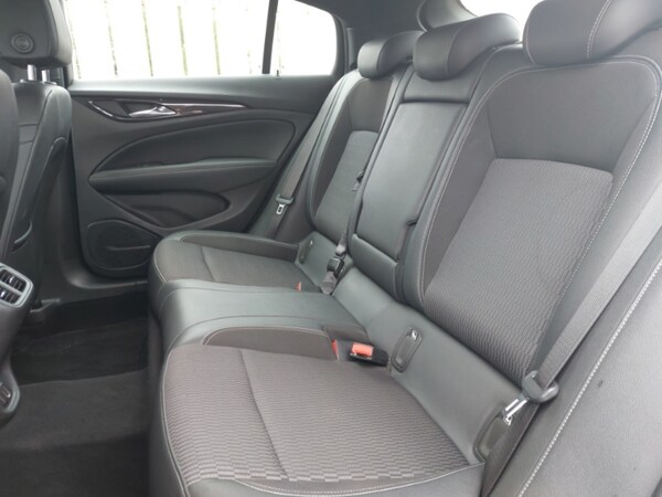 Used Vauxhall Insignia 2019 for sale - 76238102: Photo 6