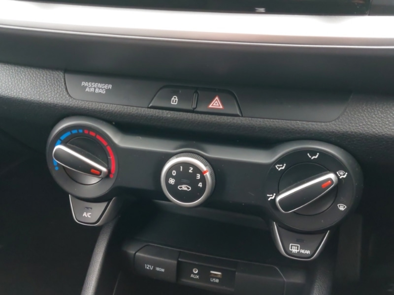 Used Kia Stonic 2018 for sale - 77466913: Photo 18