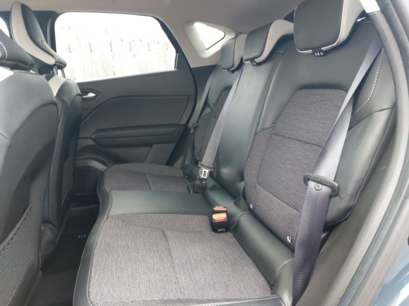 Used Renault Captur 2023 for sale - 78126269: Photo 6