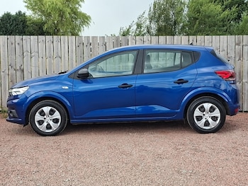Used Dacia Sandero 2021 for sale - 79382743: Photo