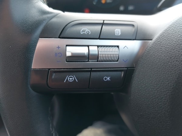 Used Hyundai KONA 2023 for sale - 74940266: Photo 17