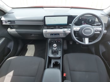 Used Hyundai KONA 2023 for sale - 74940266: Photo