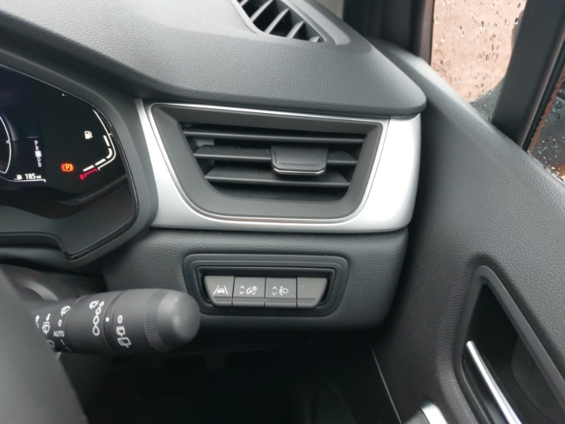 Used Renault Captur 2024 for sale - 76493350: Photo 18