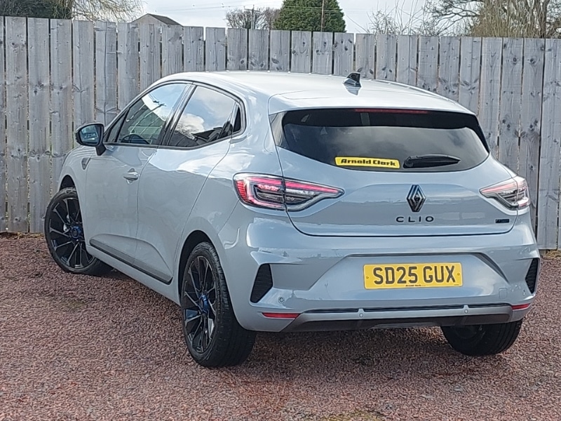 Used Renault Clio 2025 for sale - 77907853: Photo 3