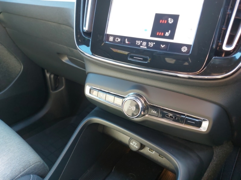 Used Volvo XC40 2023 for sale - 78113025: Photo 14