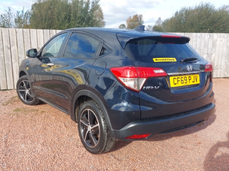 Used Honda HR-V 2020 for sale - 76365614: Photo 3