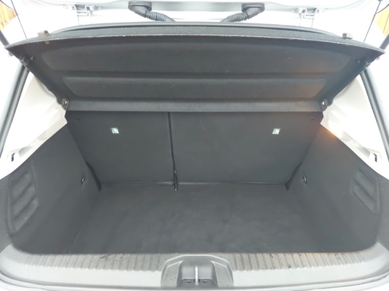 Used Renault Clio 2020 for sale - 77823040: Photo 8