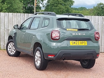 Used Dacia Duster 2023 for sale - 78841847: Photo