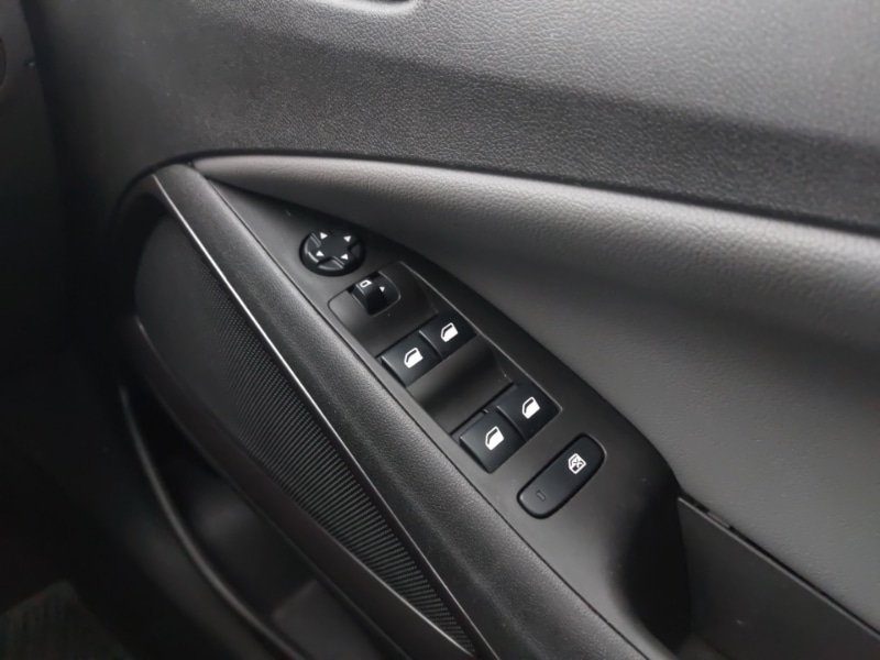 Used Vauxhall Crossland X 2018 for sale - 77325398: Photo 19