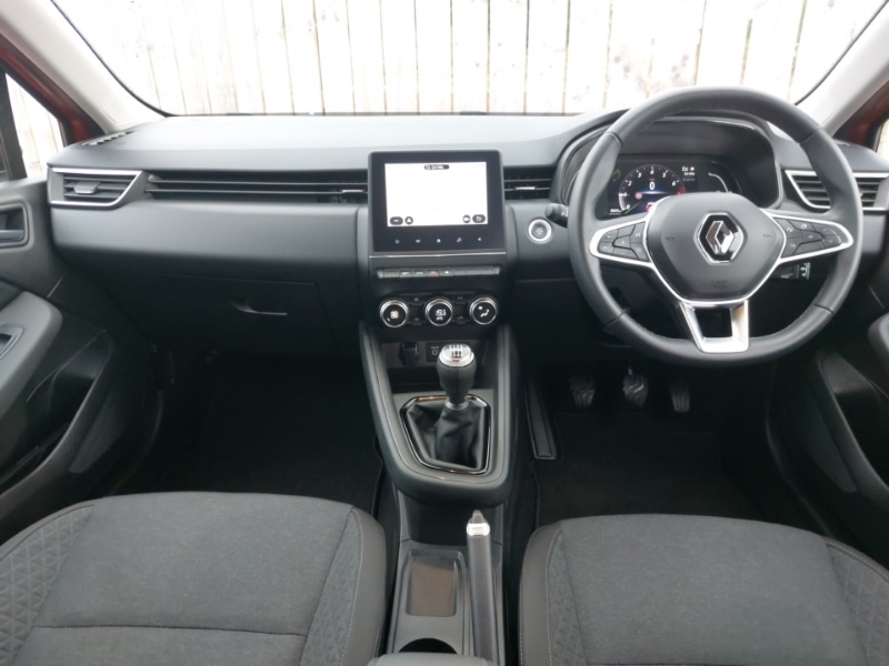 Used Renault Clio 2023 for sale - 76335839: Photo 2