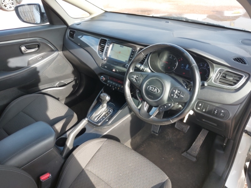 Used Kia Carens 2018 for sale - 77939236: Photo 13