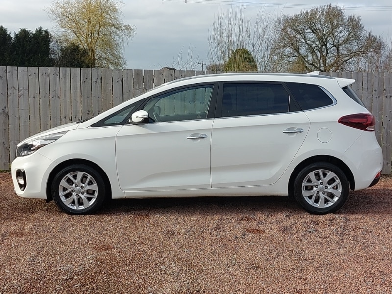 Used Kia Carens 2018 for sale - 77939236: Photo 4