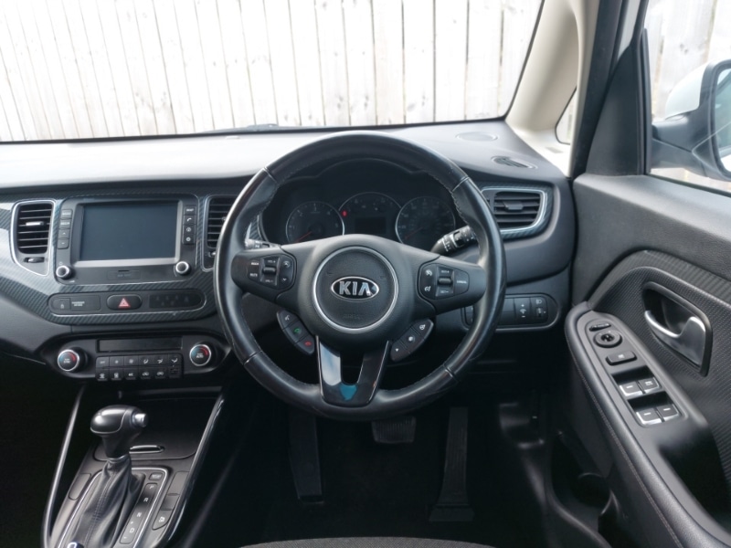 Used Kia Carens 2018 for sale - 77939236: Photo 7