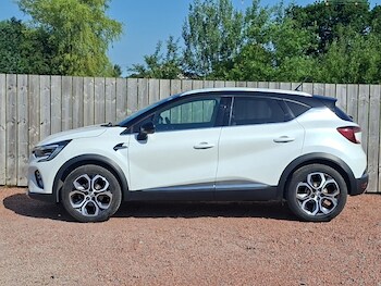 Used Renault Captur 2021 for sale - 78960403: Photo