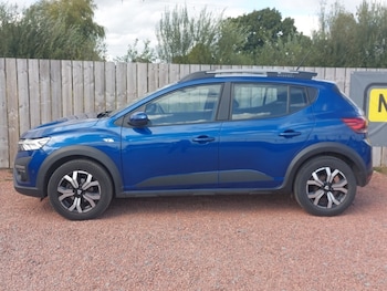 Used Dacia Sandero Stepway 2022 for sale - 76116285: Photo 4