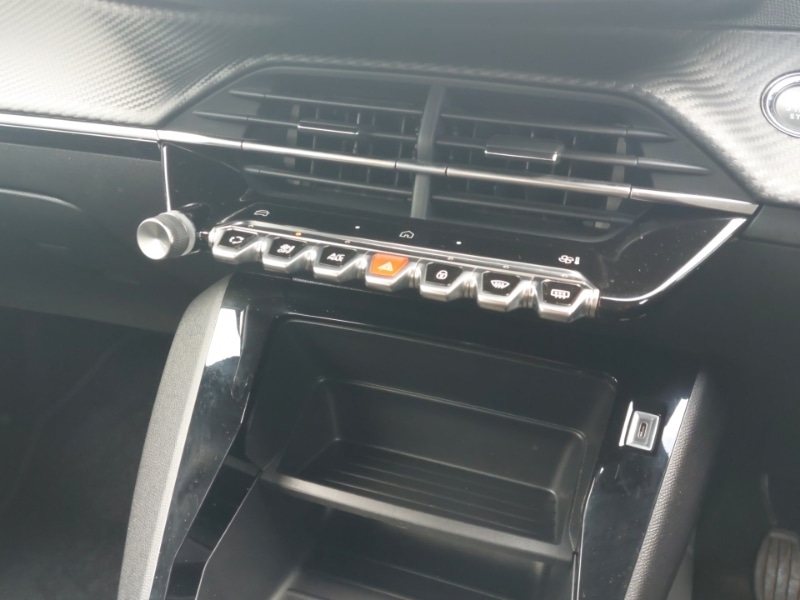 Used Peugeot 2008 2023 for sale - 76397593: Photo 16