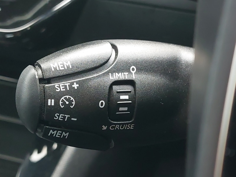 Used Peugeot 2008 2023 for sale - 76397593: Photo 17