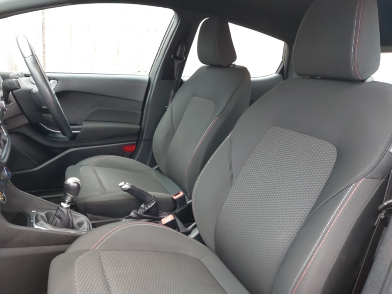 Used Ford Fiesta 2018 for sale - 77999402: Photo 5