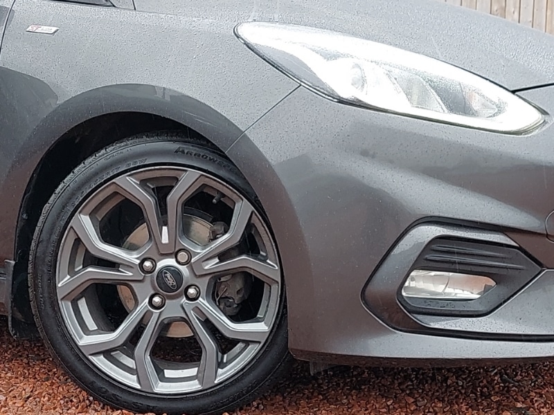 Used Ford Fiesta 2018 for sale - 77999402: Photo 9