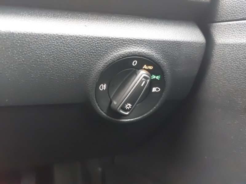 Used Volkswagen T-Roc 2018 for sale - 77522723: Photo 18