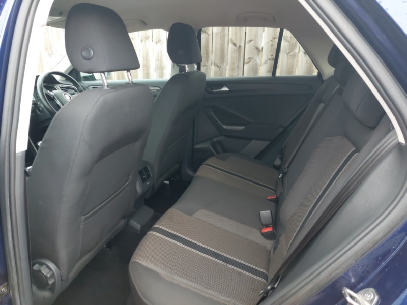 Used Volkswagen T-Roc 2018 for sale - 77522723: Photo 6