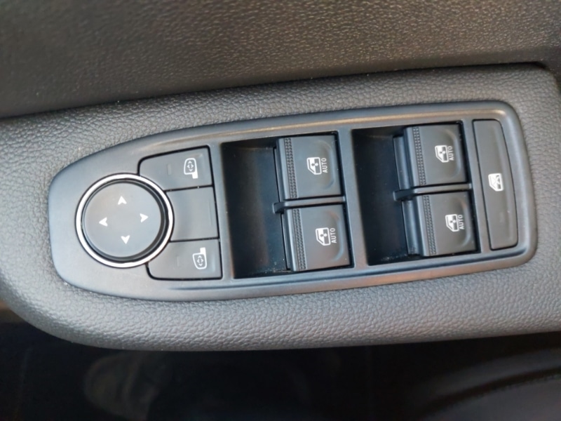 Used Renault Clio 2022 for sale - 76383803: Photo 19