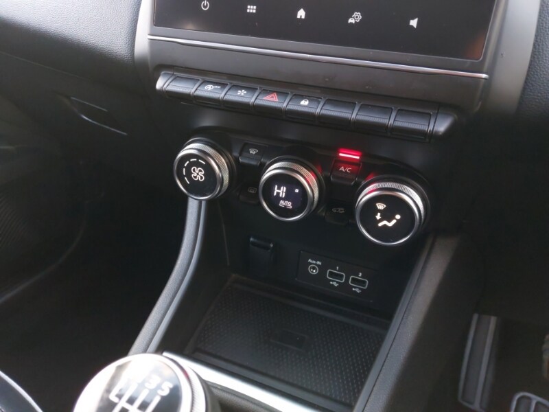 Used Renault Captur 2022 for sale - 77816636: Photo 14