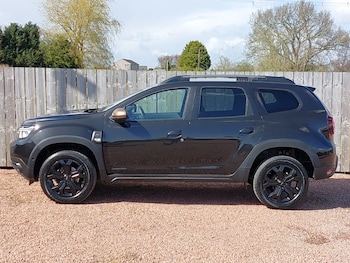 Used Dacia Duster 2023 for sale - 78225367: Photo