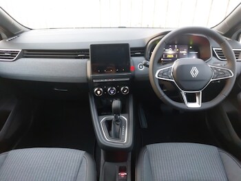 Used Renault Clio 2025 for sale - 79006702: Photo
