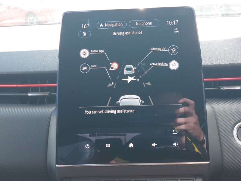 Used Renault Clio 2021 for sale - 76864532: Photo 18