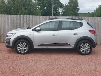 Used Dacia Sandero Stepway 2022 for sale - 78837502: Photo