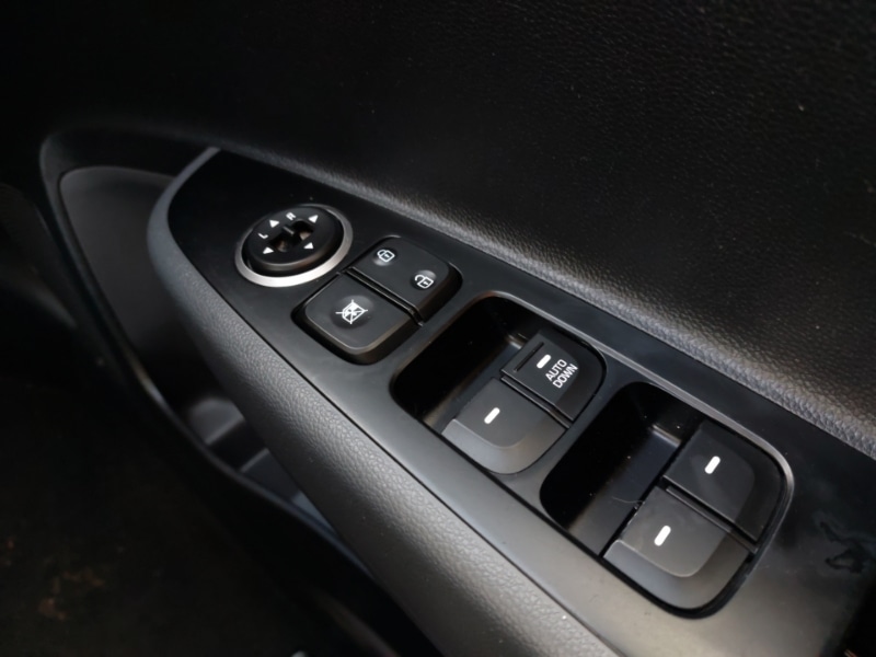 Used Hyundai i10 2019 for sale - 77568979: Photo 17