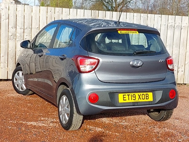 Used Hyundai i10 2019 for sale - 77568979: Photo 3