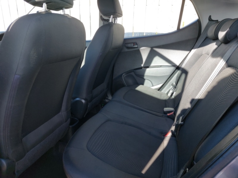 Used Hyundai i10 2019 for sale - 77568979: Photo 6