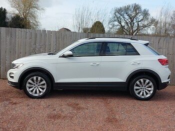 Used Volkswagen T-Roc 2019 for sale - 77837749: Photo