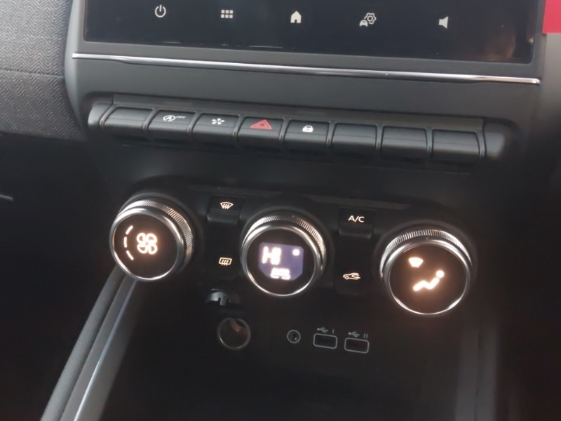 Used Renault Clio 2025 for sale - 77028559: Photo 13