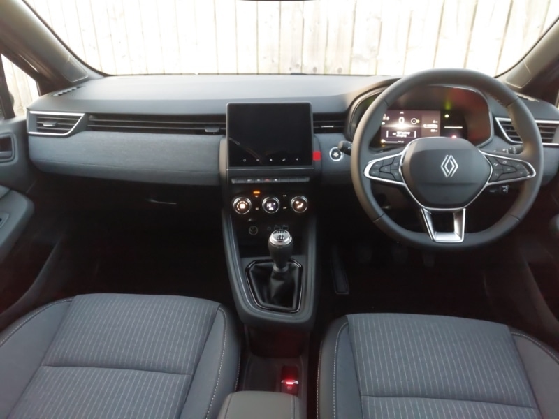 Used Renault Clio 2025 for sale - 77028559: Photo 2