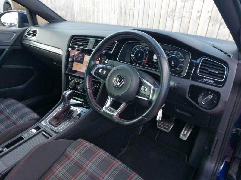 Used Volkswagen Golf 2019 for sale - 77568976: Photo 7